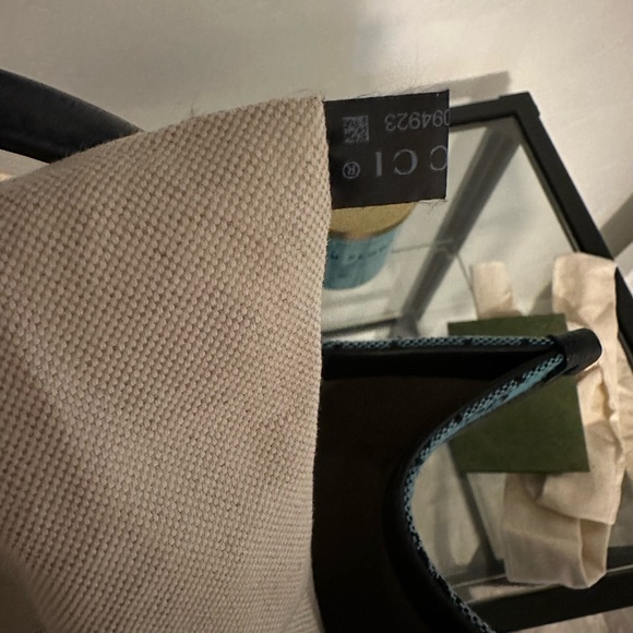 Gucci canvas tote - Picture 11 of 11
